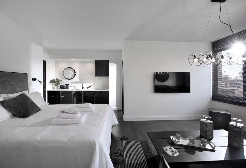 דירת חדר דלוקס, Ater Albus By K&k