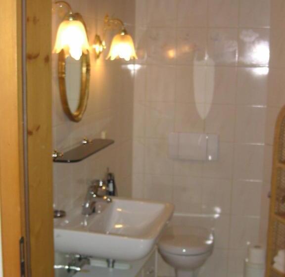 اتاق استاندارد یک نفره, Alte Schreinerei Auberge Harlekin