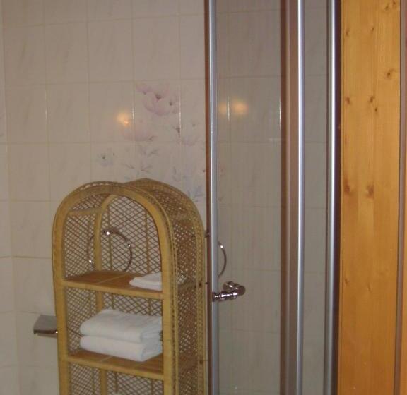 اتاق استاندارد یک نفره, Alte Schreinerei Auberge Harlekin