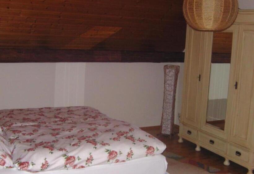 آپارتمان 1 خوابه, Alte Schreinerei Auberge Harlekin