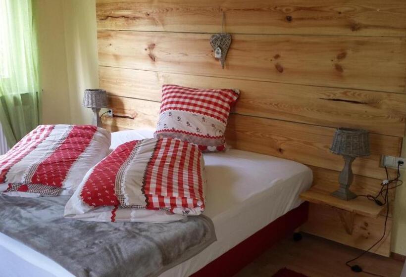 آپارتمان 2 خوابه, Alte Schreinerei Auberge Harlekin