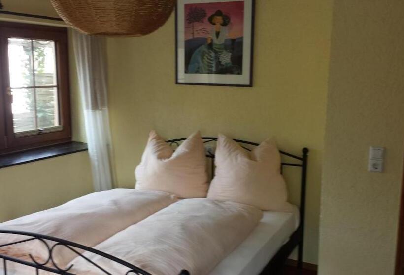 آپارتمان 2 خوابه, Alte Schreinerei Auberge Harlekin