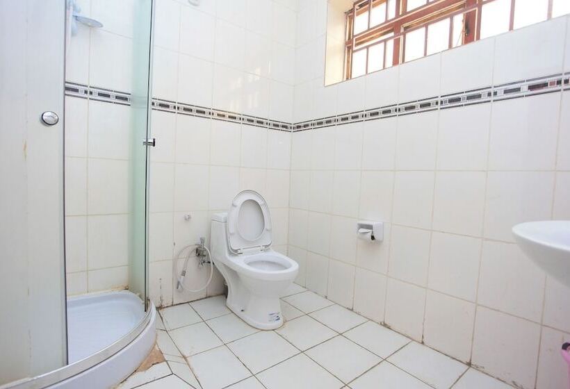 스위트, La Voisina