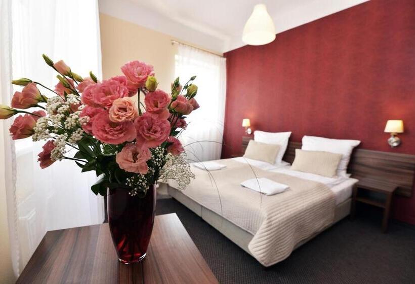 חדר סטנדרט, Pod Jeleniem