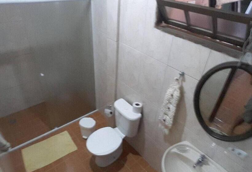 اتاق استاندارد سه نفره, Pousada Na Praia Ubatuba