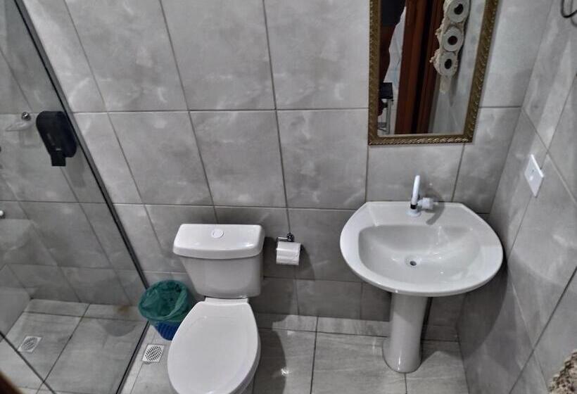 اتاق استاندارد, Pousada Na Praia Ubatuba