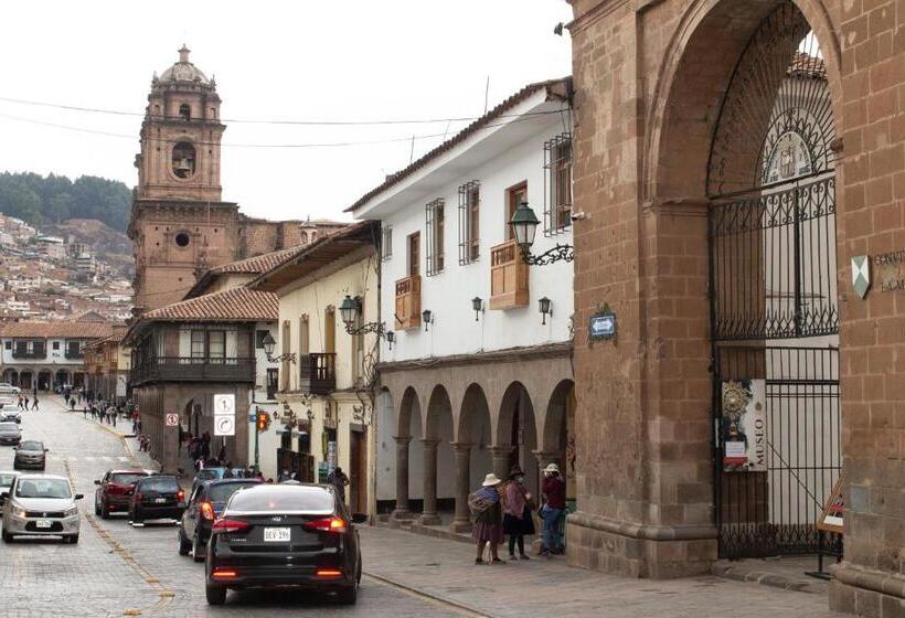 חדר סופריור, San Pedro Plaza