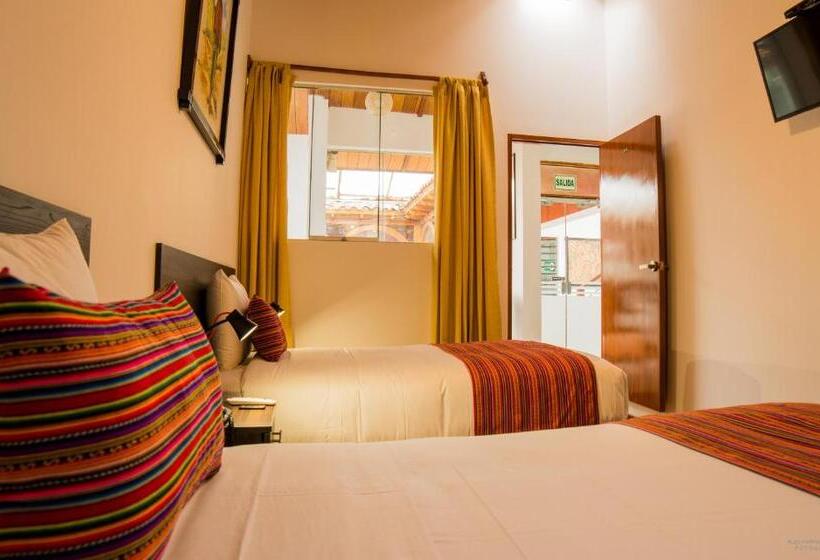 חדר סופריור, San Pedro Plaza