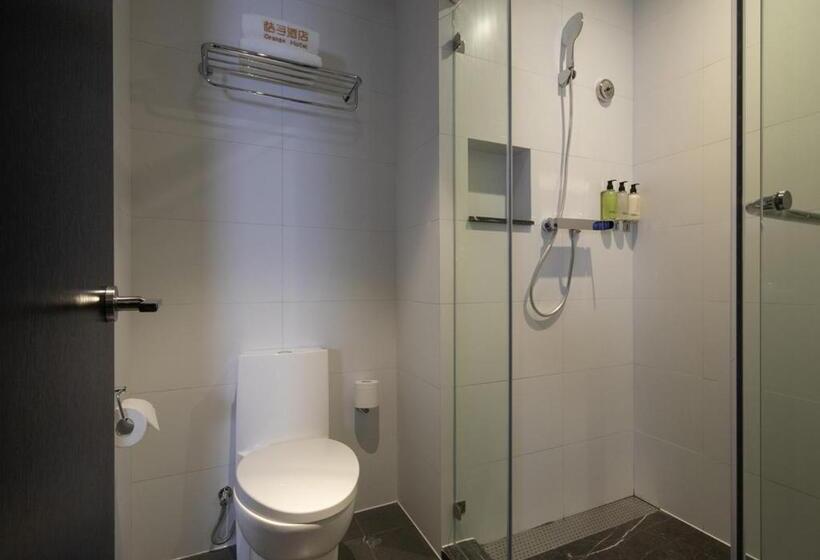 اتاق لوکس خانوادگی, Orange Hotel Select