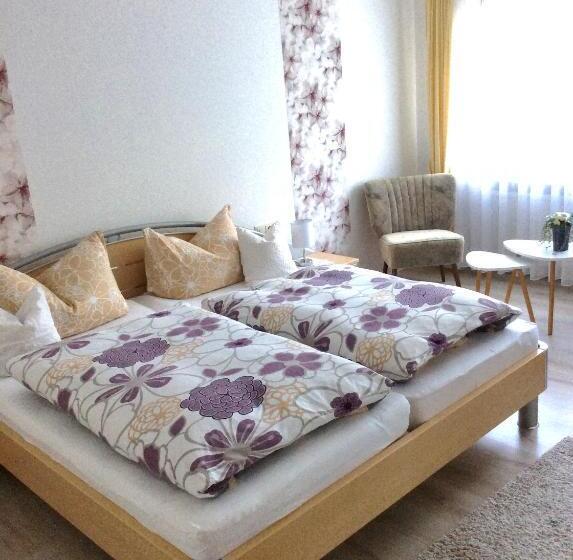 Апартаменты 2 Спальни, Gästehaus Tepel