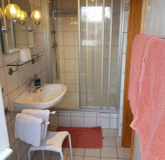 Апартаменты 2 Спальни, Gästehaus Tepel