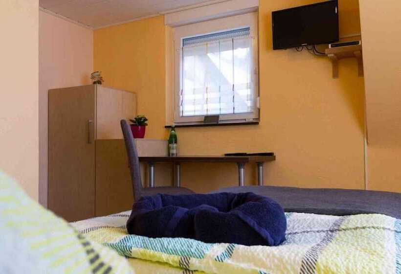高级单人间, Pension Zum Rothaarsteig