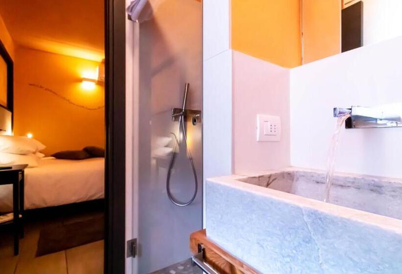 豪华房间, Oasi Degli Dei