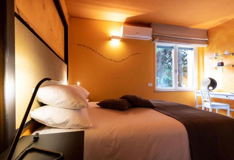 豪华房间, Oasi Degli Dei