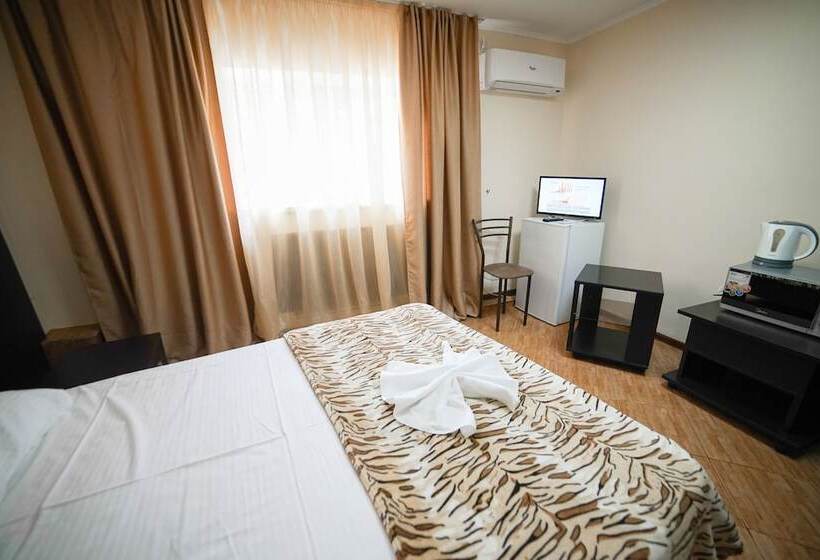 اتاق اکونومی, Apriori