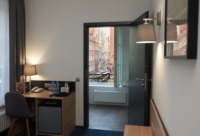 디럭스 룸, Fama Residence Gdańsk Old Town