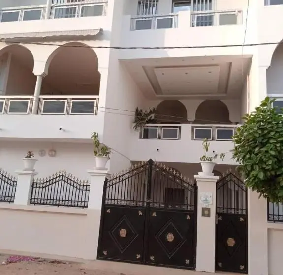 آپارتمان 2 خوابه, Residence Saint James