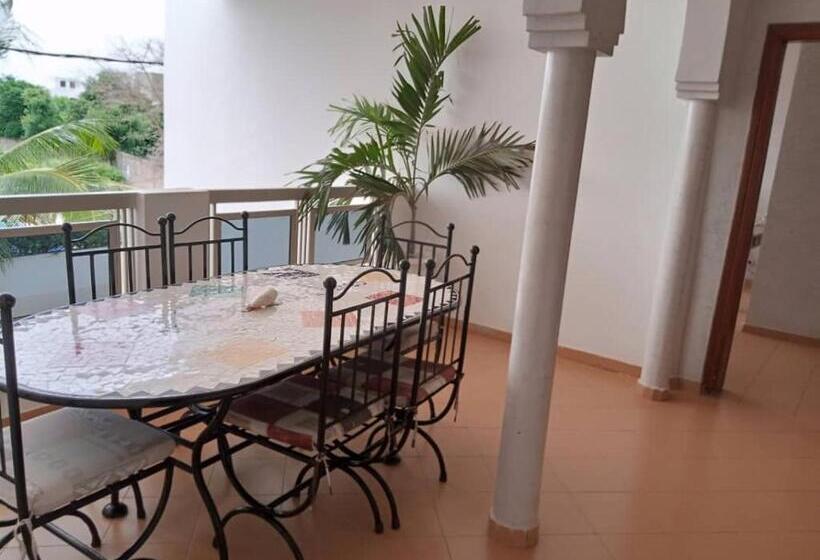 آپارتمان 2 خوابه, Residence Saint James