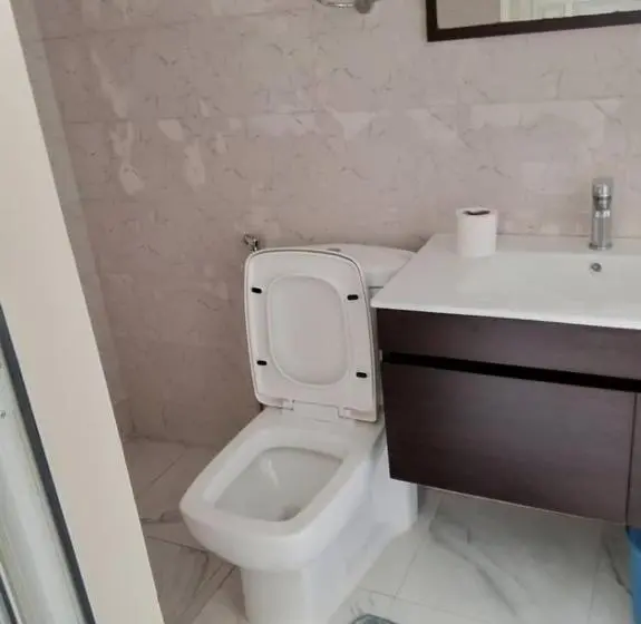 آپارتمان 1 خوابه با چشم‌انداز استخر, Residence Saint James