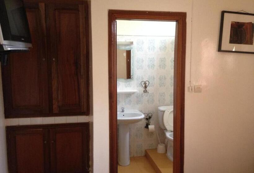 اتاق استاندارد, Residence Saint James