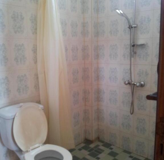 اتاق لوکس با بالکن, Residence Saint James