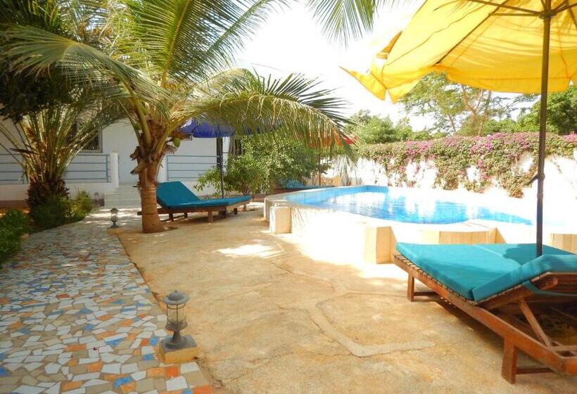 اتاق اکونومی, Residence Saint James