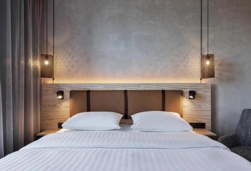 חדר סטנדרט, Moxy Frankfurt Airport Kelsterbach