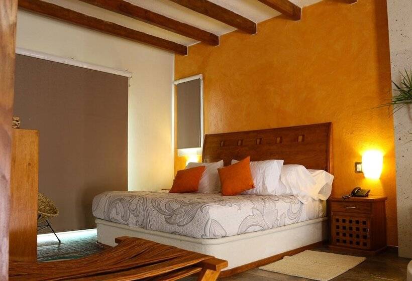 プールビュースタンダードルーム, Nequi Hotel Boutique