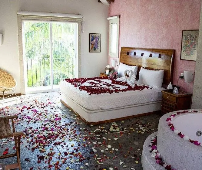 اتاق استاندارد با چشم‌انداز استخر, Nequi Hotel Boutique