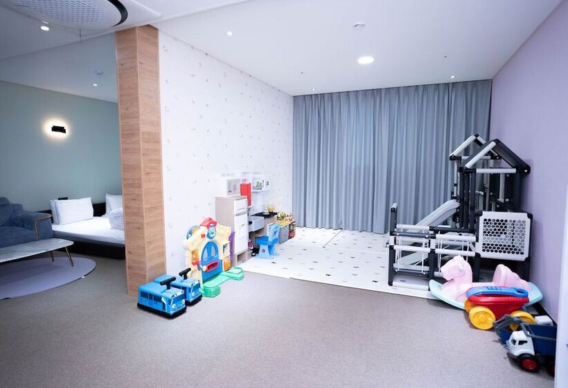 اتاق استاندارد, Notte La Mia