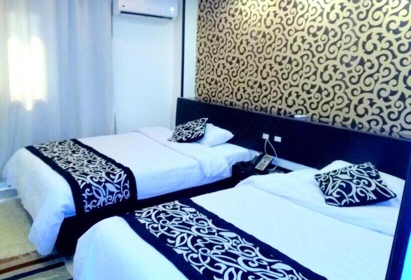 اتاق لوکس, Panorama Ramsis Hotel & Cafe