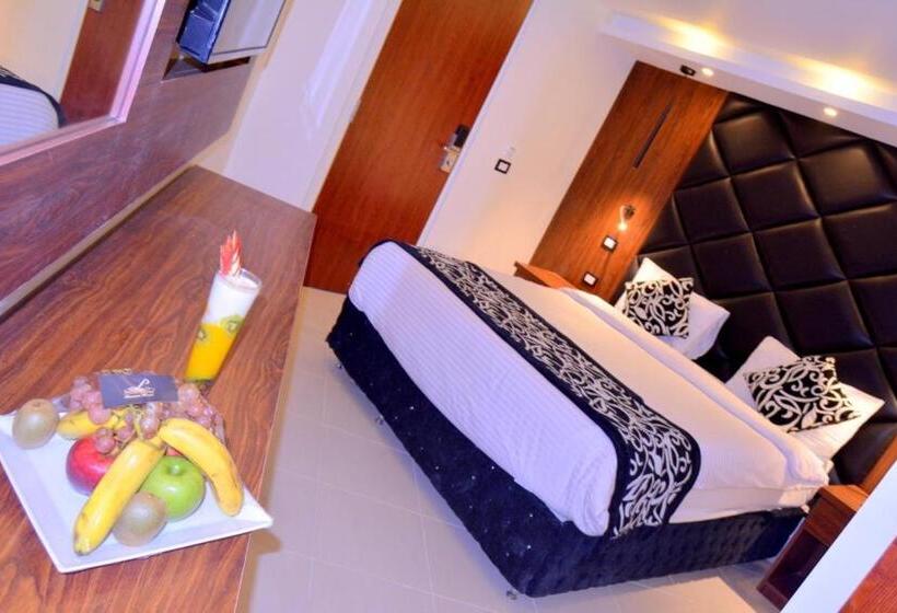 اتاق لوکس, Panorama Ramsis Hotel & Cafe