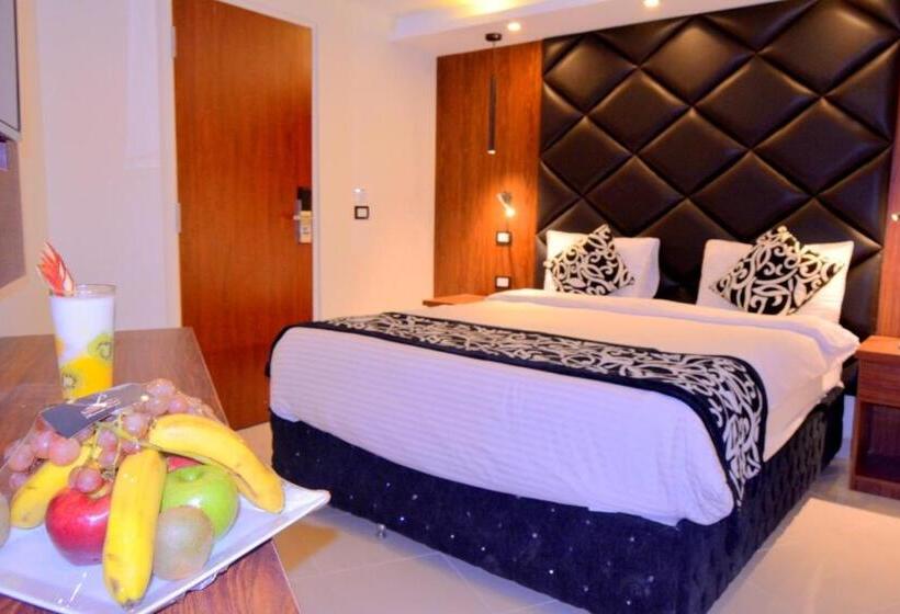 اتاق لوکس, Panorama Ramsis Hotel & Cafe