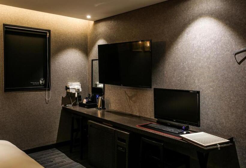 Habitació Estàndard, Mari Hotel Terminal Branch