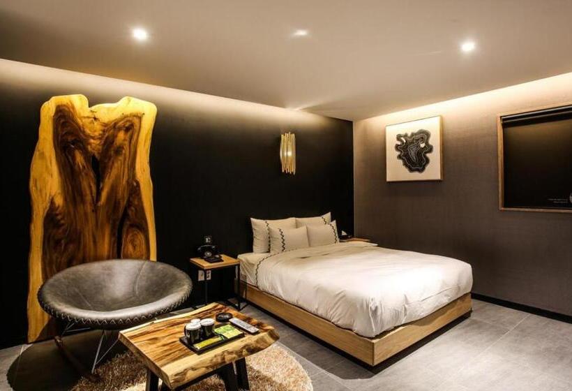 Habitació Deluxe, Mari Hotel Terminal Branch