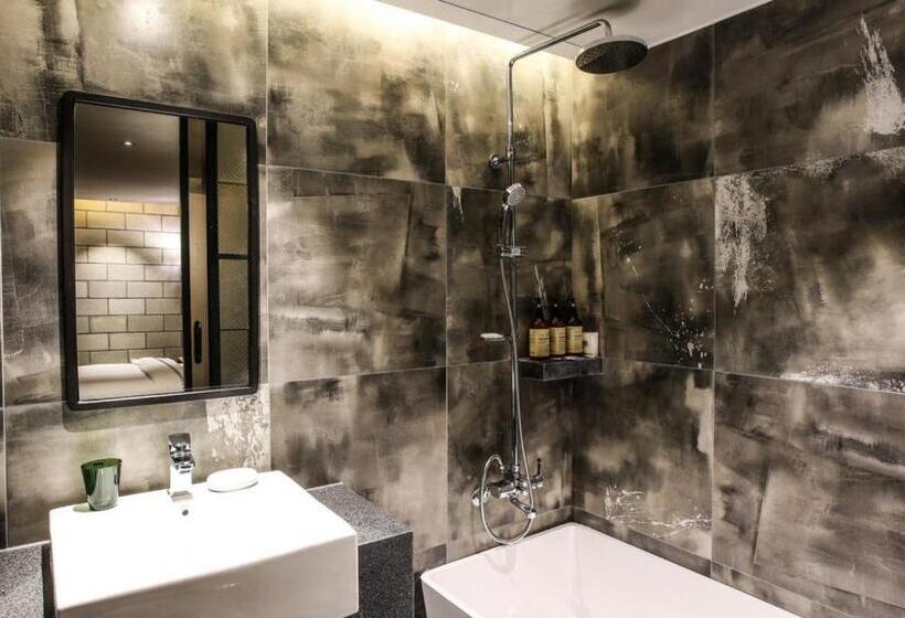 Habitació Deluxe, Mari Hotel Terminal Branch