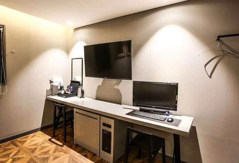 Deluxe-huone, Mari Hotel Terminal Branch