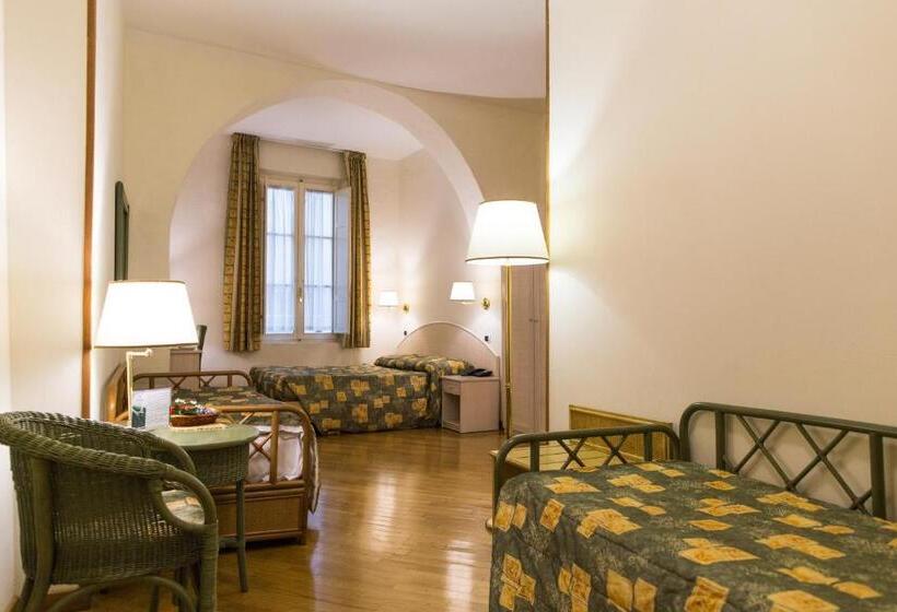 اتاق استاندارد چهار تخته, Piazza Paradiso Accommodation