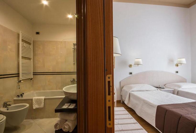 اتاق لوکس, Piazza Paradiso Accommodation