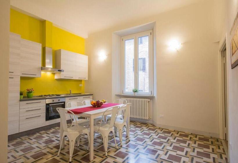 آپارتمان 1 خوابه با چشم‌انداز باغ, Piazza Paradiso Accommodation
