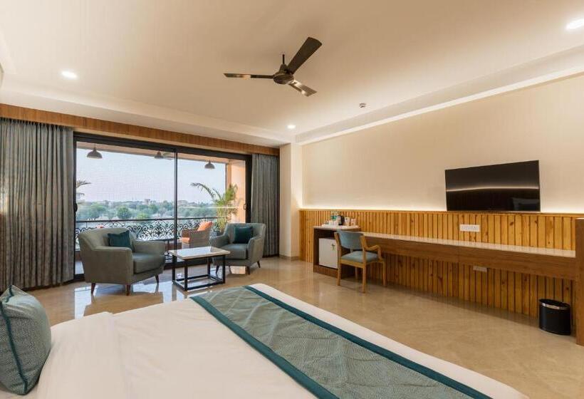 اتاق استاندارد با تخت بزرگ, Highway King Bagru