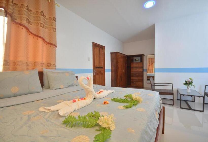 اتاق لوکس با تخت بزرگ, White Summerville Tourist Inn