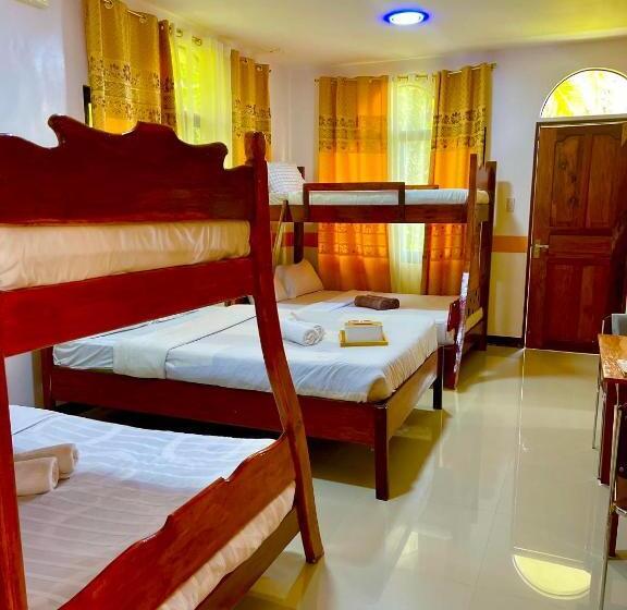 اتاق خانوادگی, White Summerville Tourist Inn