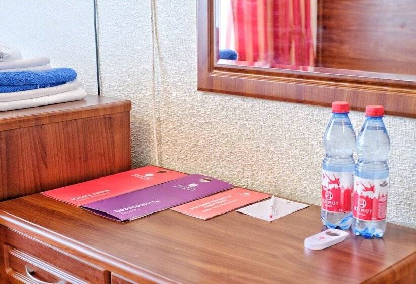 اتاق خانوادگی, Azimut Hotel Prometey Nebug Tuapse