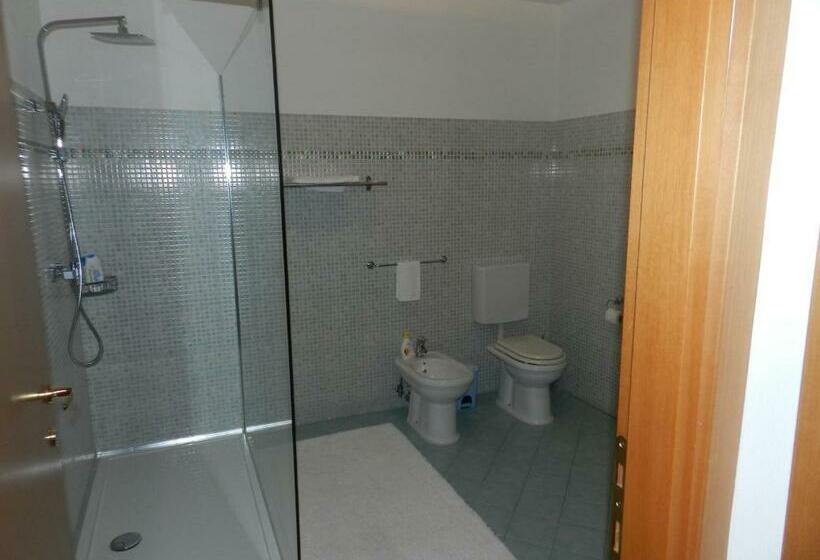 家庭间, Al Sol Levante