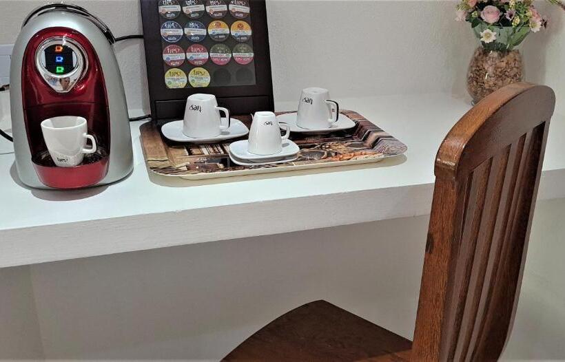 اتاق لوکس با تراس, Pousada Caminho Da Praia