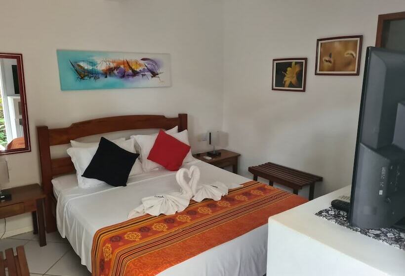 اتاق اکونومی, Pousada Caminho Da Praia