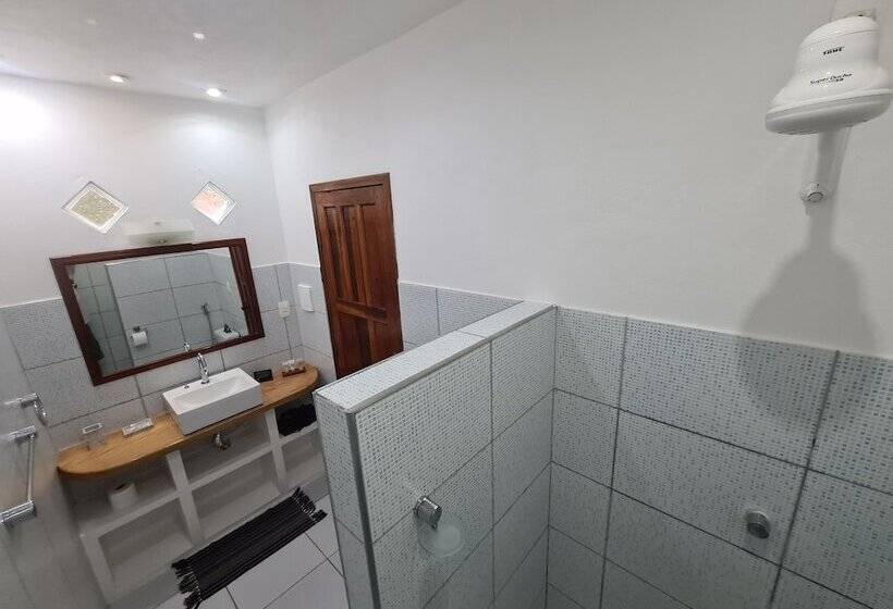 اتاق اکونومی, Pousada Caminho Da Praia