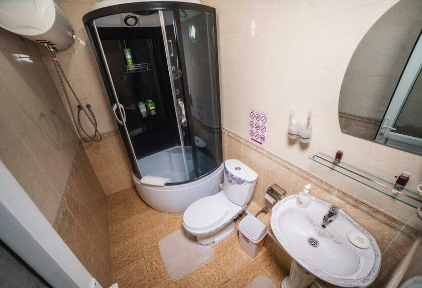 سوییت, Sunrise Guest House