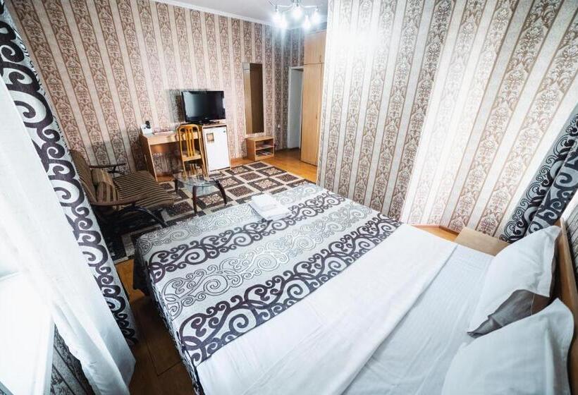 اتاق استاندارد یک نفره, Sunrise Guest House